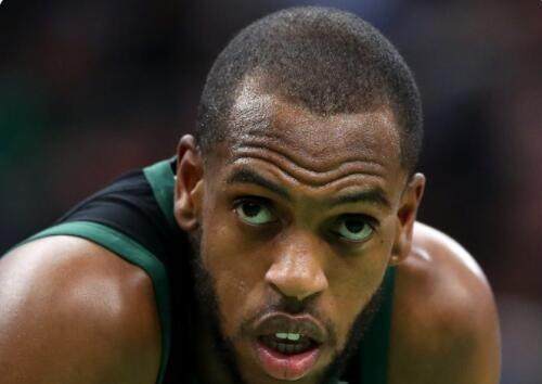 直播8-魔鬼赛程收获4连胜 雄鹿恢复元气开启卫冕模式